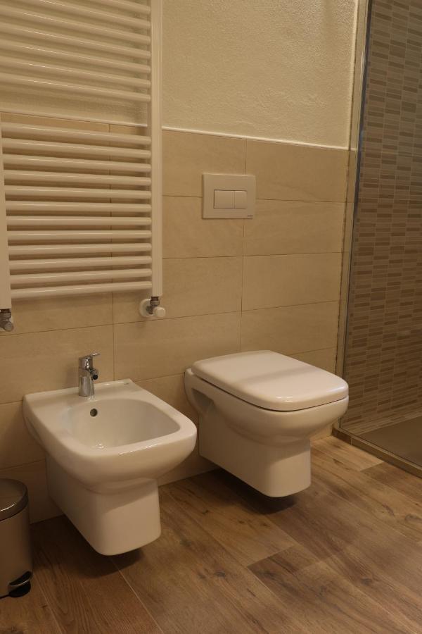Maison Miravalle Wifi Parcheggio Giardino アオスタ エクステリア 写真